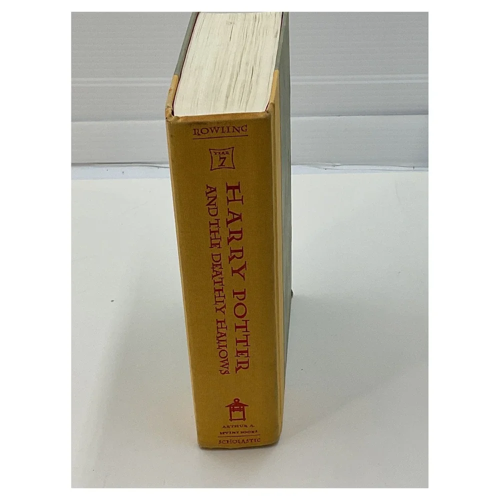 Harry Potter‎ and the Deathly Hallows 1st Edition Hardcover